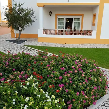 Casa Alexandra - Praia Del Rei Apartment Praia del Rei